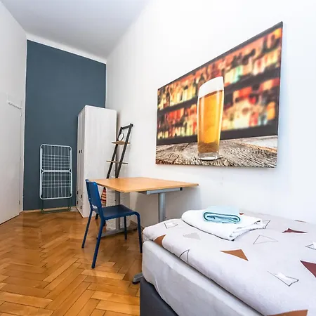 Vltava Apartments Prague 7 Exterior photo